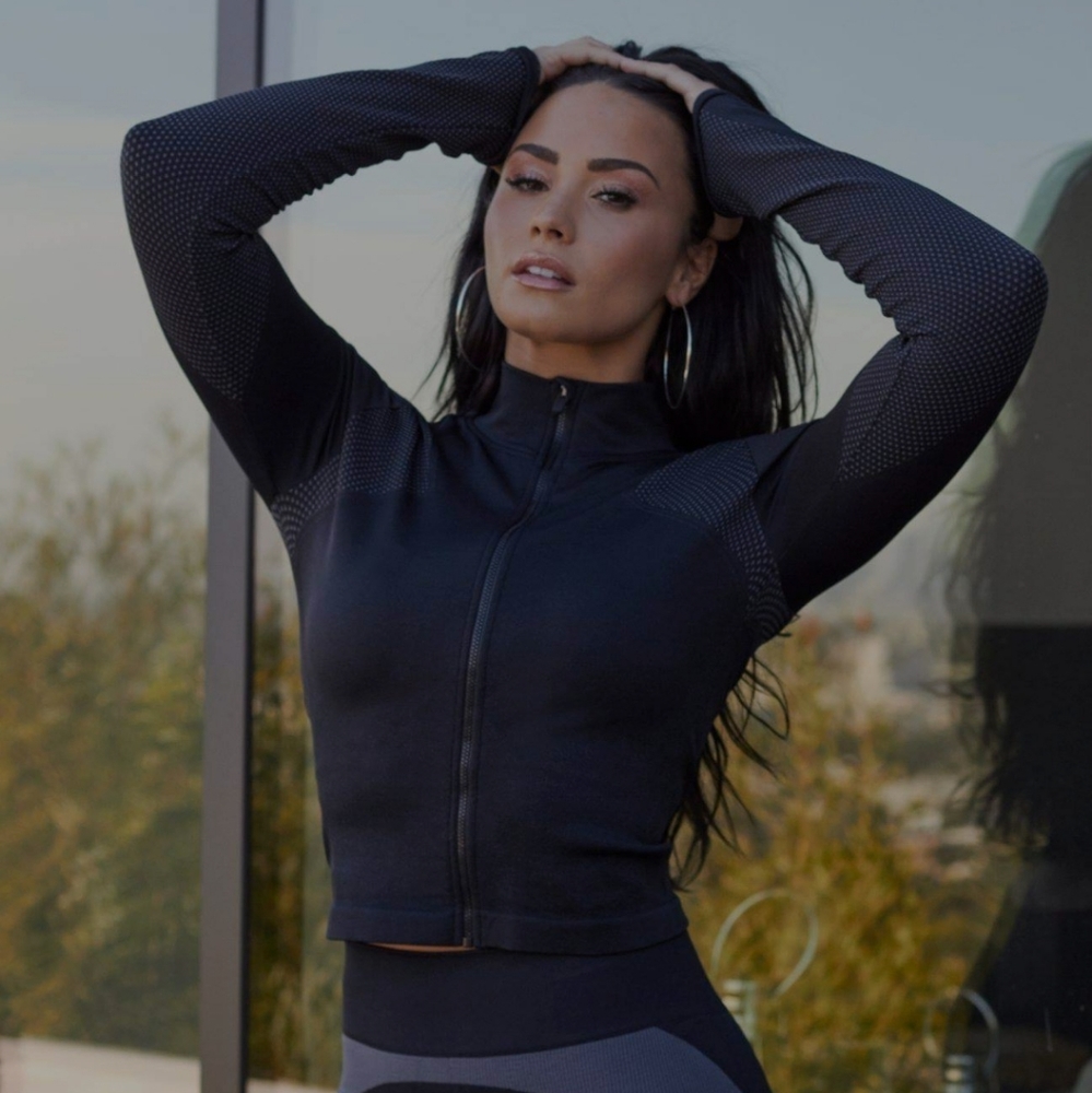 New Fabletics jacket, no tags